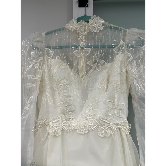 Vintage 80s Victorian Revival Wedding Dress Ivory High Neck Sheer Lace Illusion - Picture 4 of 16